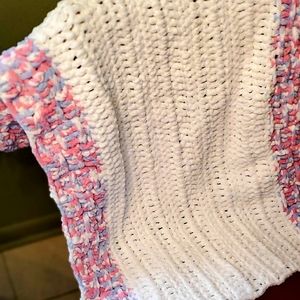 Plush Crib Blanket with Pink Trim(40"x30")